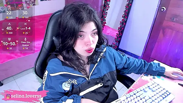 selina lovers  online show from March 15, 2026, 3:23 am