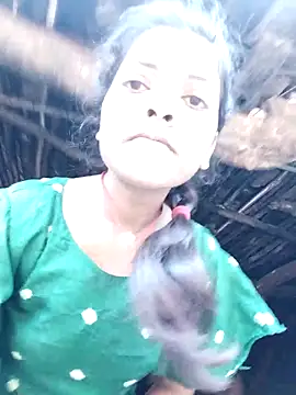 Snapshot of Anju_cutt chatting on October 18, 2025, 2:25 am Anju cutt online show from October 18, 2025, 2:25 am