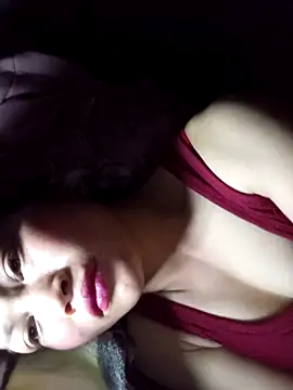 Snapshot of siusiu-00 chatting on March 28, 2026, 9:47 pm siusiu-00 online show from March 28, 2026, 9:47 pm