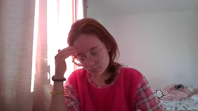 LuckySLove online show from April 8, 2026, 3:12 pm