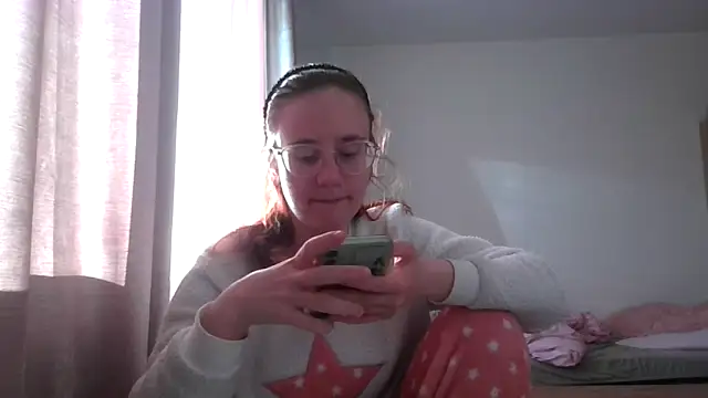 LuckySLove online show from May 14, 2026, 5:20 pm