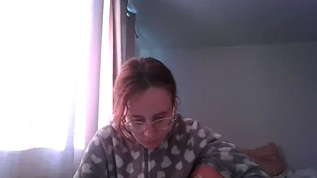 LuckySLove online show from May 27, 2026, 5:54 pm