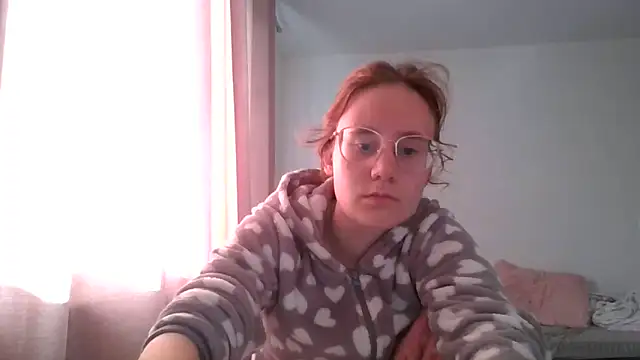 LuckySLove online show from June 3, 2026, 4:45 pm