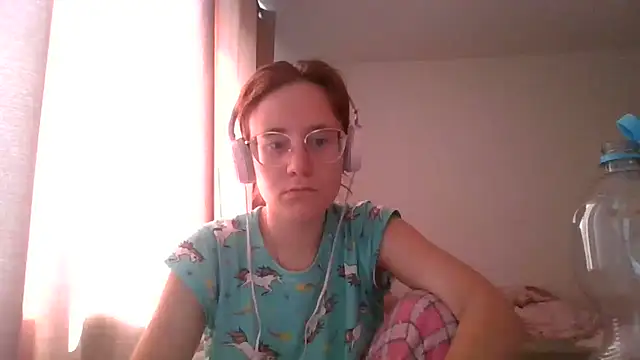 LuckySLove online show from July 13, 2026, 2:31 pm