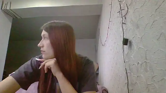 luna tt online show from February 14, 2026, 2:03 pm