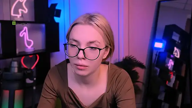 sendi cais online show from November 28, 2025, 11:13 am