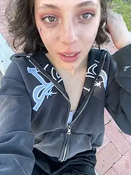 Snapshot of Ryan_ruru chatting on January 17, 2026, 9:51 pm Ryan ruru online show from January 17, 2026, 9:51 pm