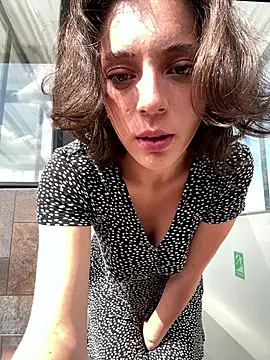 Snapshot of Ryan_ruru chatting on February 9, 2026, 2:10 pm Ryan ruru online show from February 9, 2026, 2:10 pm