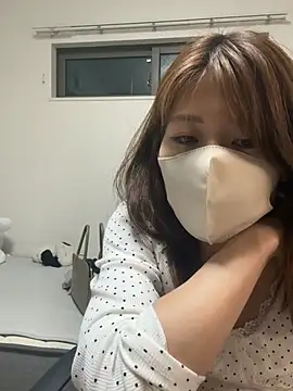 ichika 2  online show from June 28, 2026, 2:23 pm
