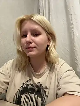 BonnyeBoom online show from February 25, 2026, 3:32 pm