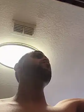 Snapshot of leirayprr chatting on October 16, 2025, 7:15 pm leirayprr online show from October 16, 2025, 7:15 pm