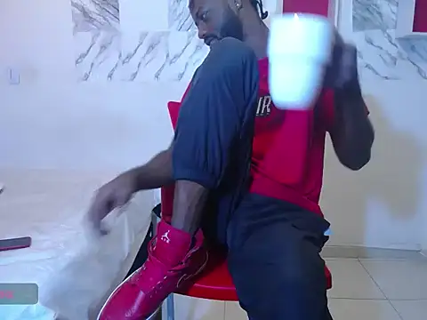 BenhtenBlack25 online show from October 21, 2025, 11:05 pm