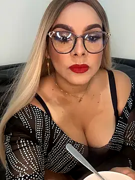 BBWCami  online show from October 17, 2025, 12:30 pm