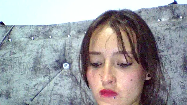Keii25 online show from October 14, 2025, 10:21 pm