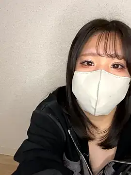 Rui i online show from November 2, 2025, 12:18 pm