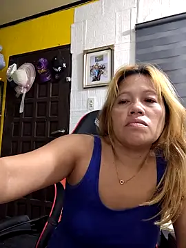 Snapshot of CockBiter83 chatting on April 11, 2026, 3:11 am CockBiter83 online show from April 11, 2026, 3:11 am