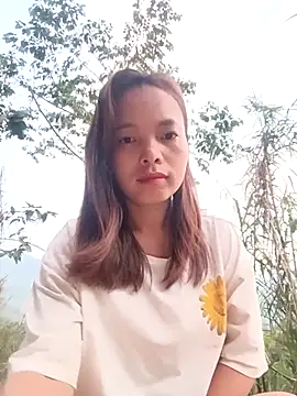 Nguyet2k4 online show from April 5, 2026, 10:51 pm