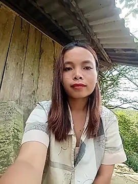 Nguyet2k4 online show from April 9, 2026, 6:19 am