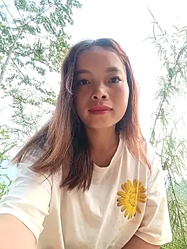 Nguyet2k4 online show from April 9, 2026, 11:10 pm