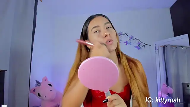 kittyrush  online show from February 17, 2026, 10:49 pm