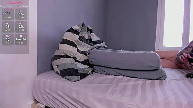 skyisland666 online show from October 27, 2025, 2:37 am