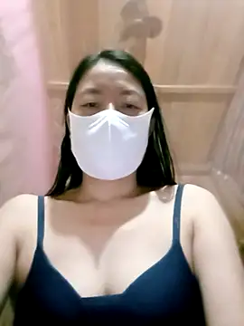 Zulylady online show from November 11, 2025, 4:34 am