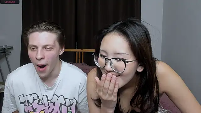 Blossomandbee online show from November 7, 2025, 9:26 pm