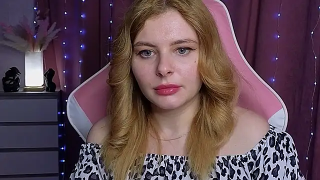 newday-off online show from November 4, 2025, 10:58 am