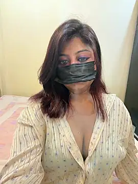 Snapshot of payal_mittal chatting on May 19, 2026, 8:48 pm payal mittal online show from May 19, 2026, 8:48 pm