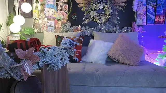 celestesecrett online show from December 15, 2025, 12:48 am