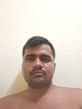 Snapshot of DesiVideo00 chatting on October 15, 2025, 4:07 pm DesiVideo00 online show from October 15, 2025, 4:07 pm