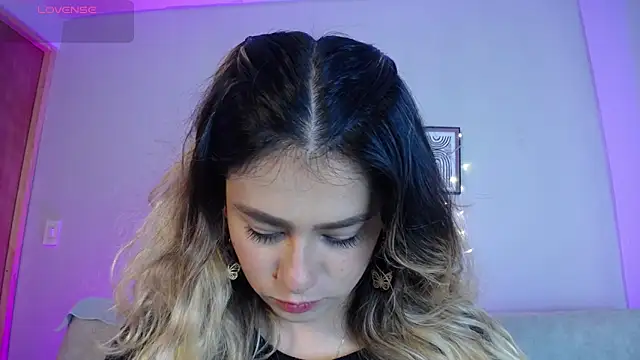 Sweet Bella Valery online show from March 15, 2026, 12:44 pm