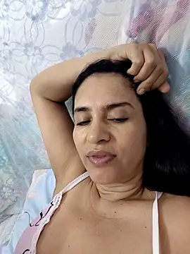 Selenahot23sexy online show from October 18, 2025, 11:33 am