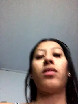 santosz83 online show from November 11, 2025, 4:45 am