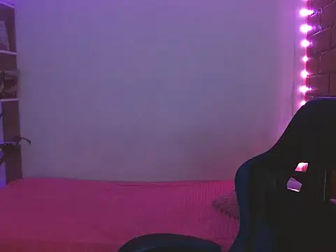 Medussa3033 online show from March 9, 2026, 5:11 am