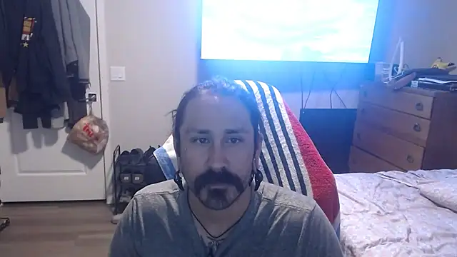 Snapshot of KatMan2869 chatting on June 4, 2026, 9:48 am KatMan2869 online show from June 4, 2026, 9:48 am