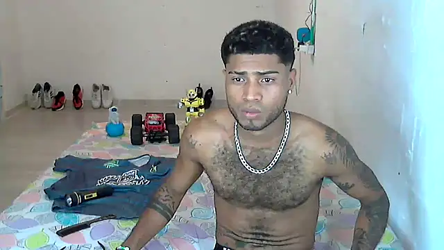 AXionX online show from February 5, 2026, 8:46 pm