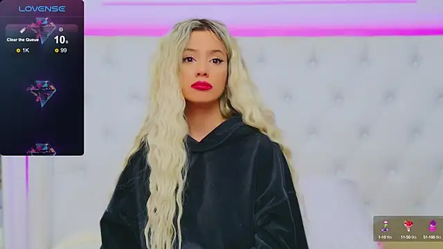 AriannaSins online show from January 9, 2025, 7:29 pm