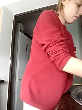 Snapshot of SandyCassie chatting on February 12, 2026, 8:53 am SandyCassie online show from February 12, 2026, 8:53 am