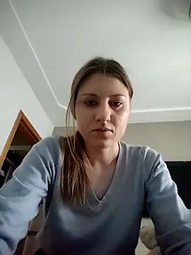 Snapshot of SandyCassie chatting on February 15, 2026, 8:02 am SandyCassie online show from February 15, 2026, 8:02 am