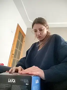 Snapshot of SandyCassie chatting on February 17, 2026, 11:18 am SandyCassie online show from February 17, 2026, 11:18 am