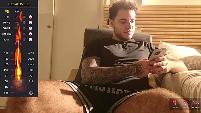 KevinWolf777 online show from November 7, 2025, 3:50 am