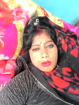 Snapshot of Ragni_bhargav chatting on May 8, 2026, 12:21 pm Ragni bhargav online show from May 8, 2026, 12:21 pm