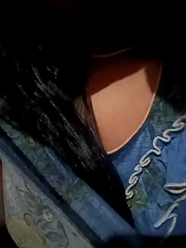 Snapshot of diksha--s chatting on May 24, 2026, 4:28 am diksha--s online show from May 24, 2026, 4:28 am
