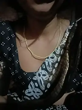 Snapshot of diksha--s chatting on May 30, 2026, 10:56 am diksha--s online show from May 30, 2026, 10:56 am