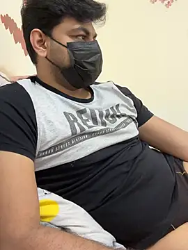 Snapshot of Handsome8677 chatting on January 19, 2026, 7:12 am Handsome8677 online show from January 19, 2026, 7:12 am