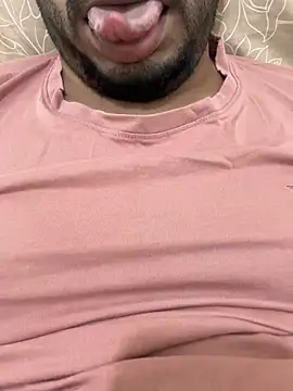 Snapshot of Handsome8677 chatting on March 17, 2026, 11:08 pm Handsome8677 online show from March 17, 2026, 11:08 pm