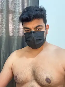 Handsome8677 online show from May 11, 2026, 9:04 am