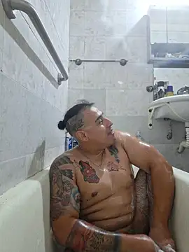 Snapshot of Rueditasss chatting on January 14, 2026, 3:12 am Rueditasss online show from January 14, 2026, 3:12 am