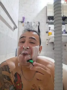 Snapshot of Rueditasss chatting on February 4, 2026, 2:45 pm Rueditasss online show from February 4, 2026, 2:45 pm